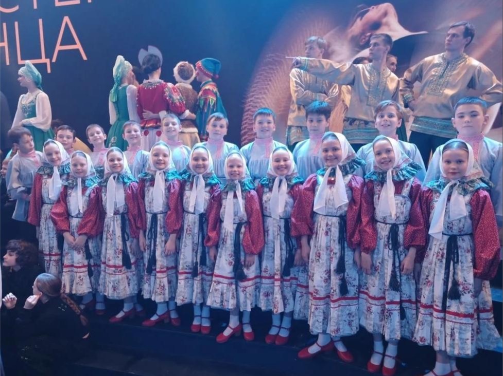 «Покровские узоры» зажгли сцену Большого концертного зала: Гала-концерт «Мастер танца» открылся юным талантом!.